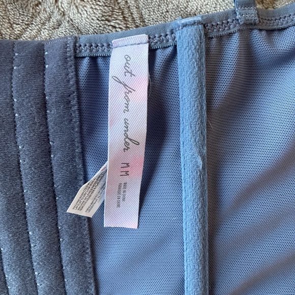 Urban Outfitters: Out from Under Corset - Picture 3 of 3